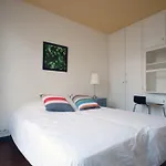 Nice 2 Bedrooms Apartment For 3 Persons In The Marais Area