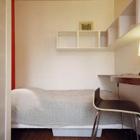 Nice 2 Bedrooms For 3 Persons In The Marais Area Parigi