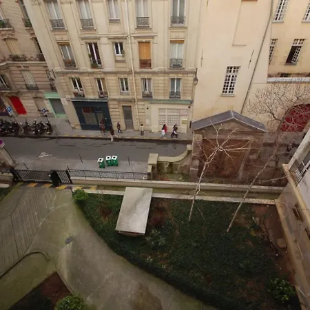 Nice 2 Bedrooms For 3 Persons In The Marais Area Appartamento