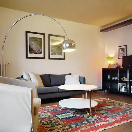 Nice 2 Bedrooms For 3 Persons In The Marais Area *
